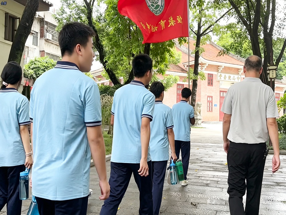 佛山周边纠正叛逆期孩子的学校推荐