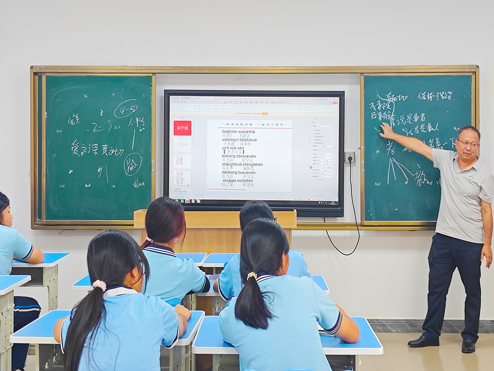 佛山专管不听话孩子的学校怎么联系？寄宿素质培育机构选择指南